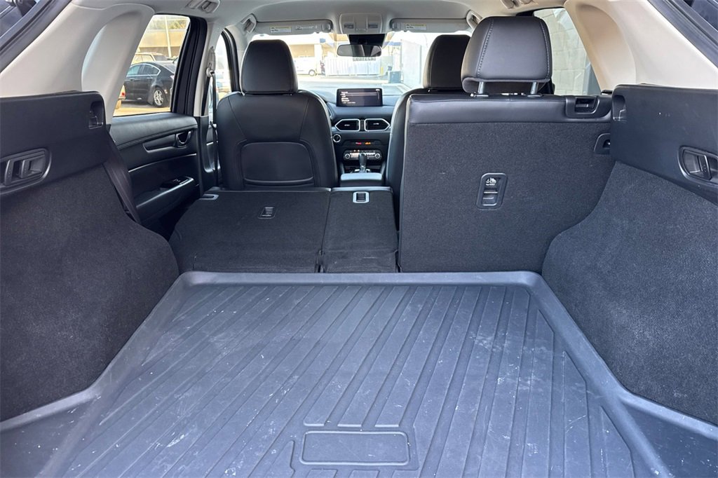 Used 2021 MAZDA CX-5 Touring image 18
