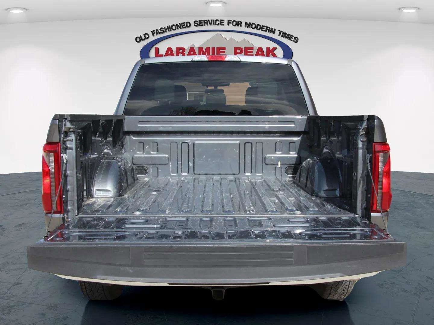 Used 2025 Ford F150 XL w/ Equipment Group 104A Hybrid image 9