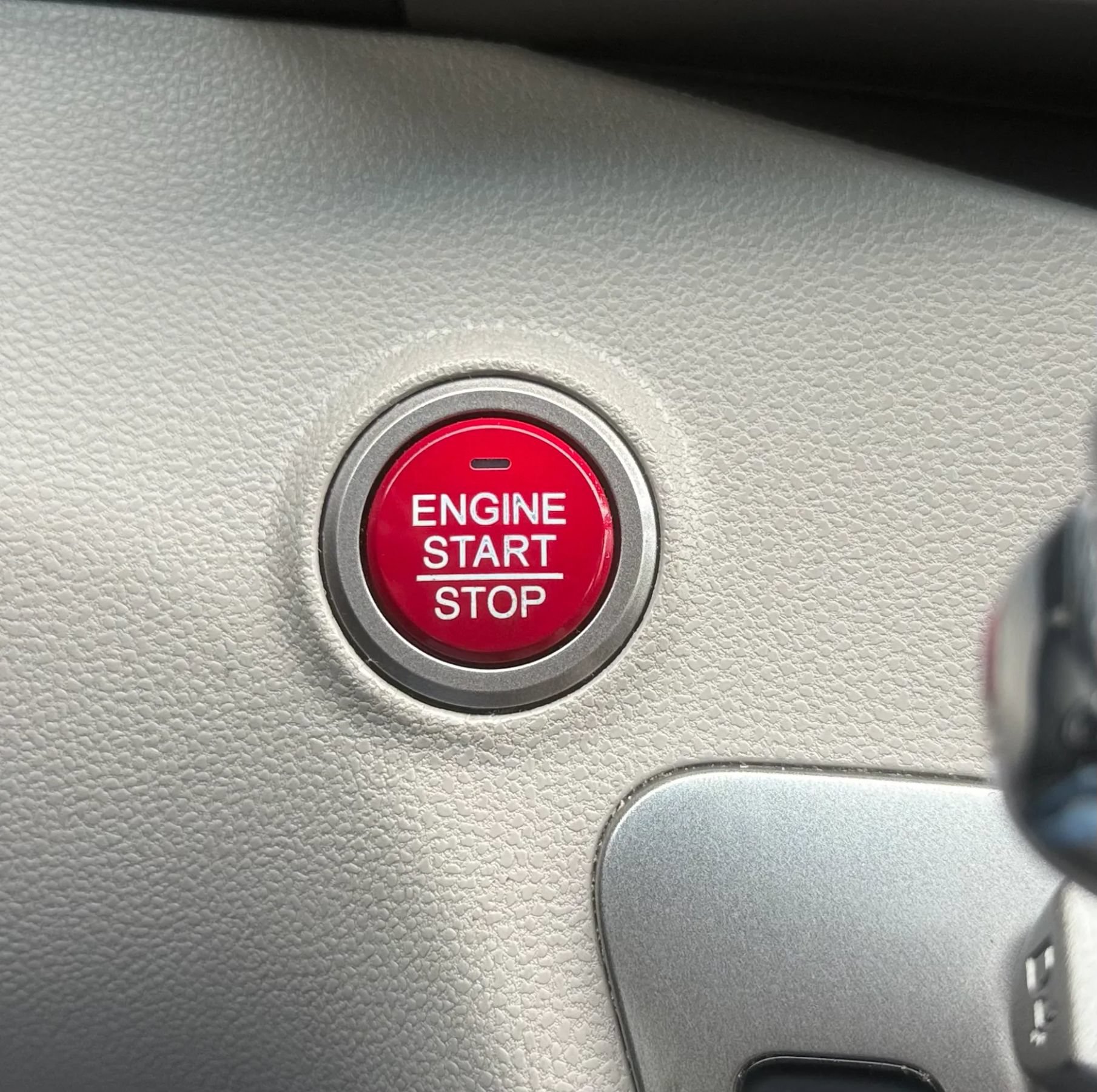 Used 2015 Honda Odyssey EX image 18