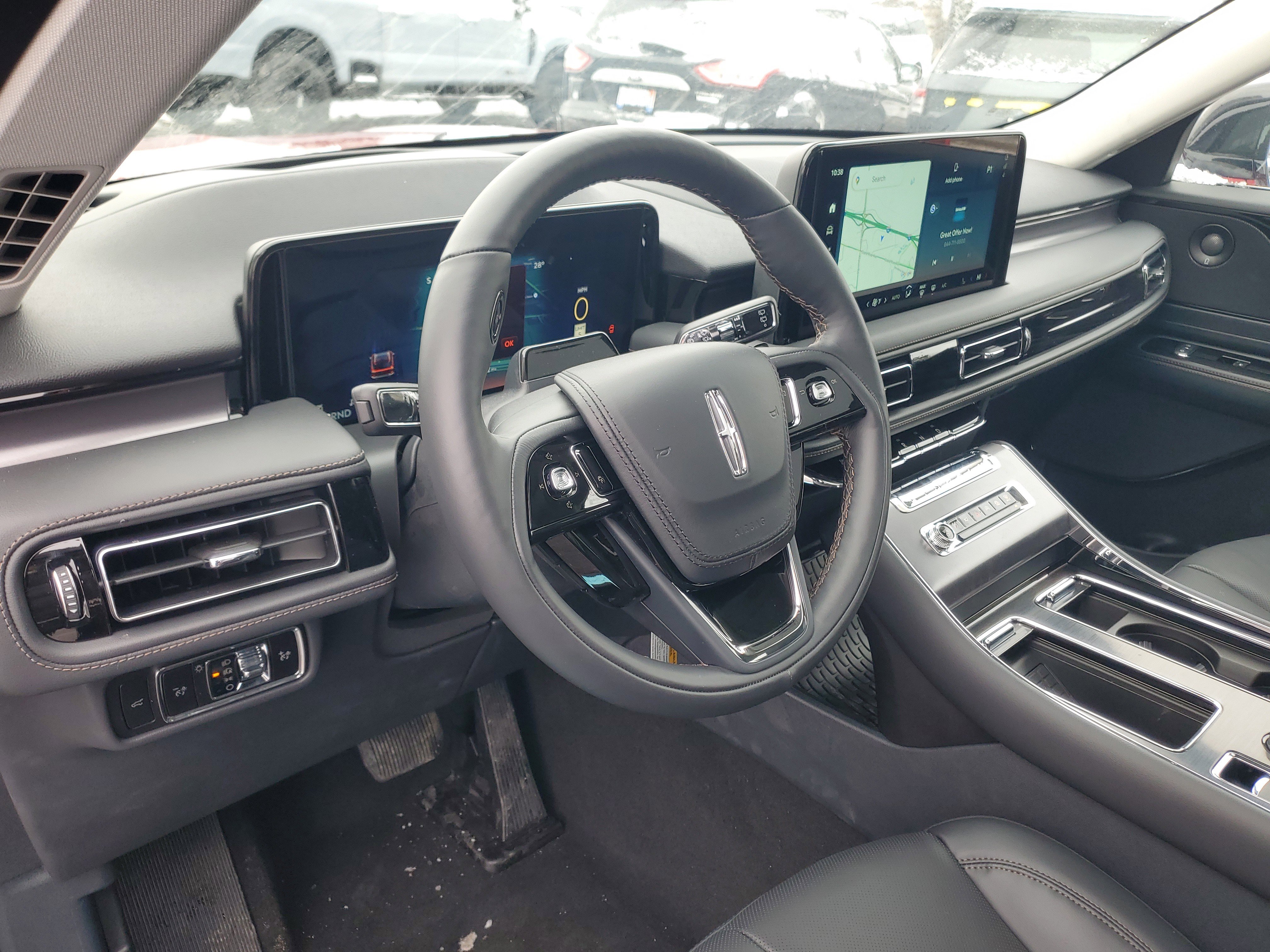 New 2026 Lincoln Aviator AWD image 12