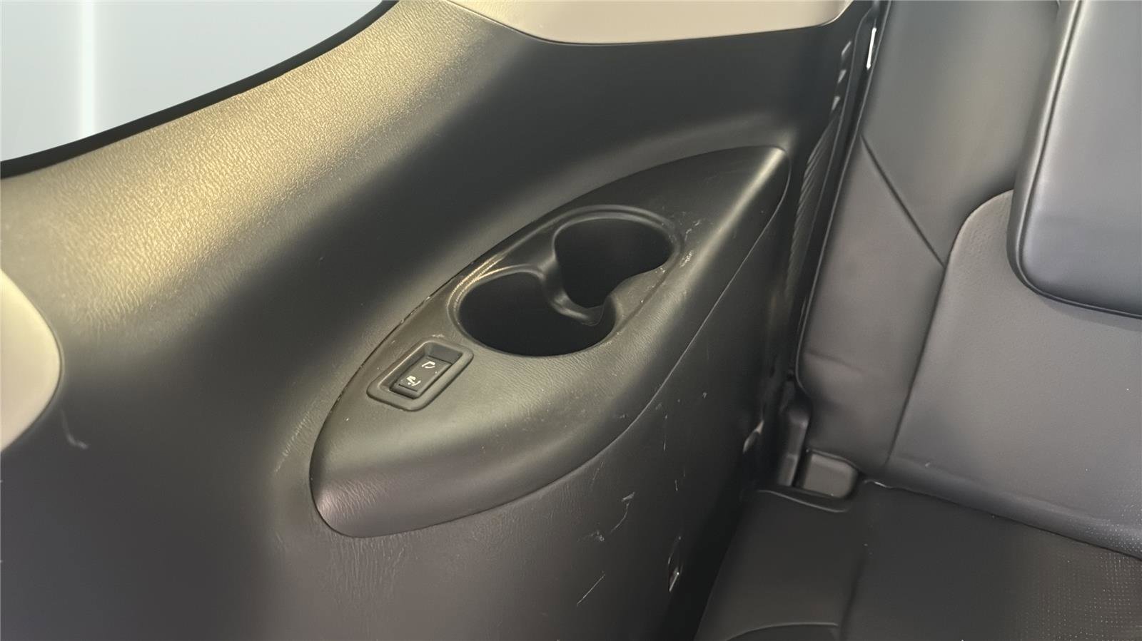 Used 2019 Nissan Armada SL w/ Premium Package image 22