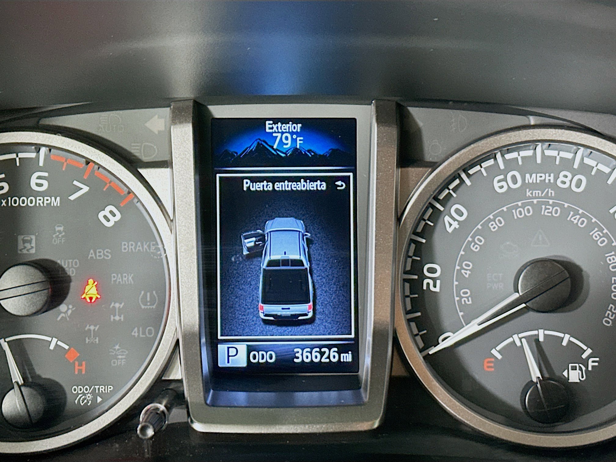 Used 2022 Toyota Tacoma SR5 w/ Technology Package AWD/4WD image 19