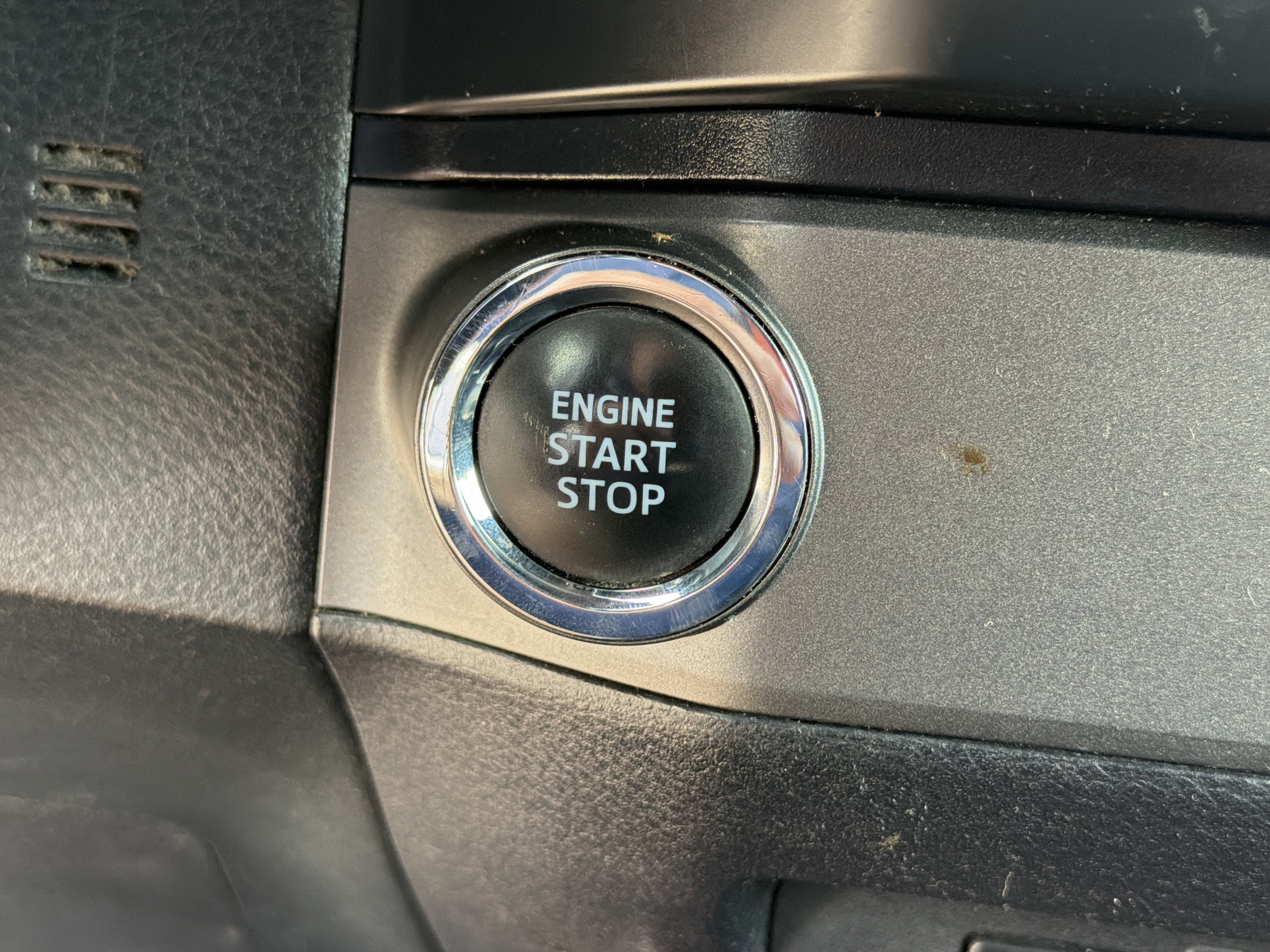 Used 2022 Toyota Tacoma TRD Sport w/ TRD Premium Sport Package RWD image 36