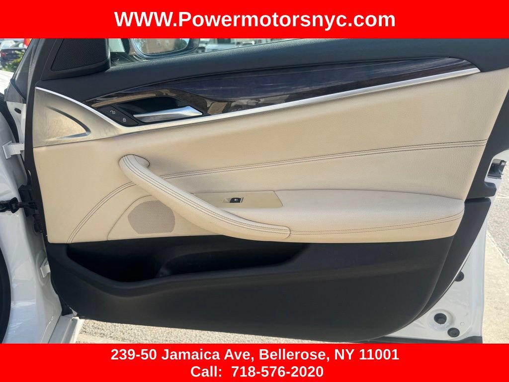 Used 2020 BMW 530i xDrive w/ Convenience Package AWD/4WD image 27