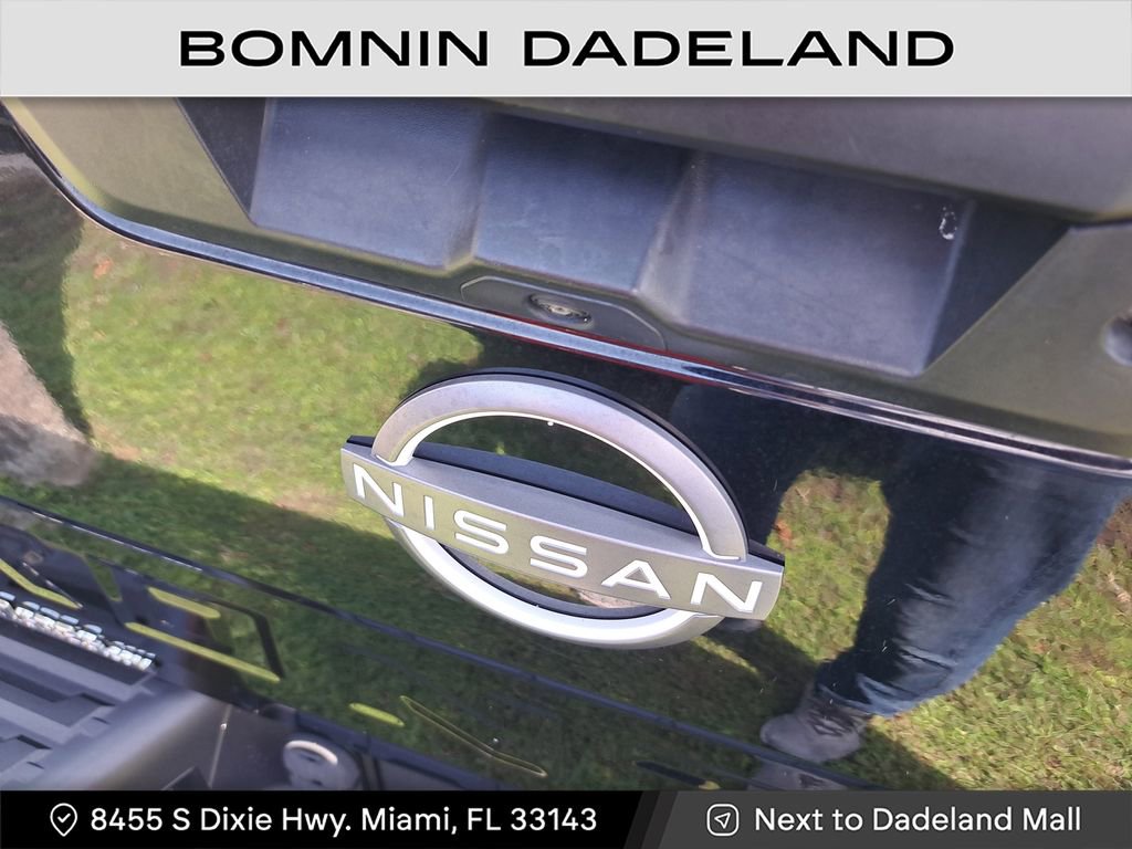 Used 2022 Nissan Frontier SV image 8