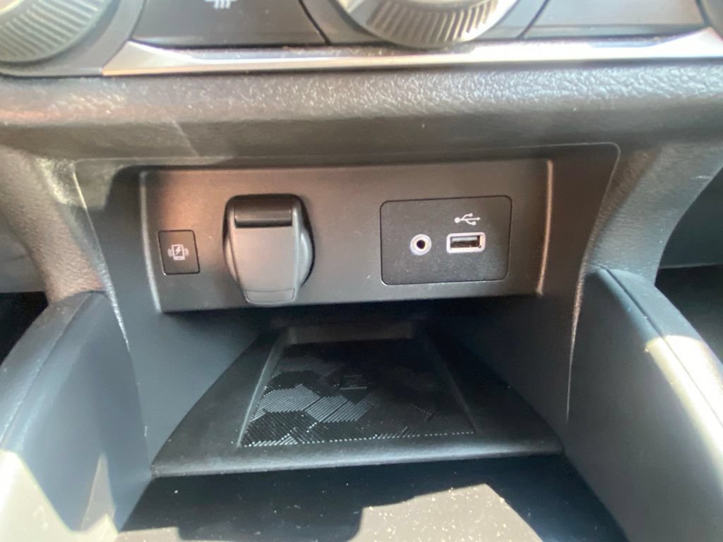 Certified 2025 Nissan Versa SV FWD image 25