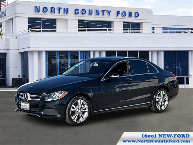Used 2015 Mercedes-Benz C 300 4MATIC Sedan image 1