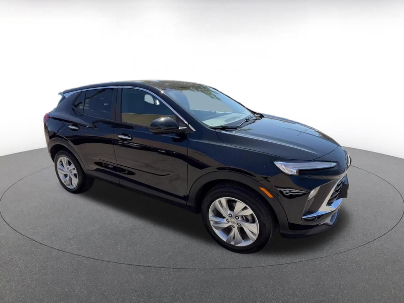 Used 2025 Buick Encore GX Preferred FWD image 2