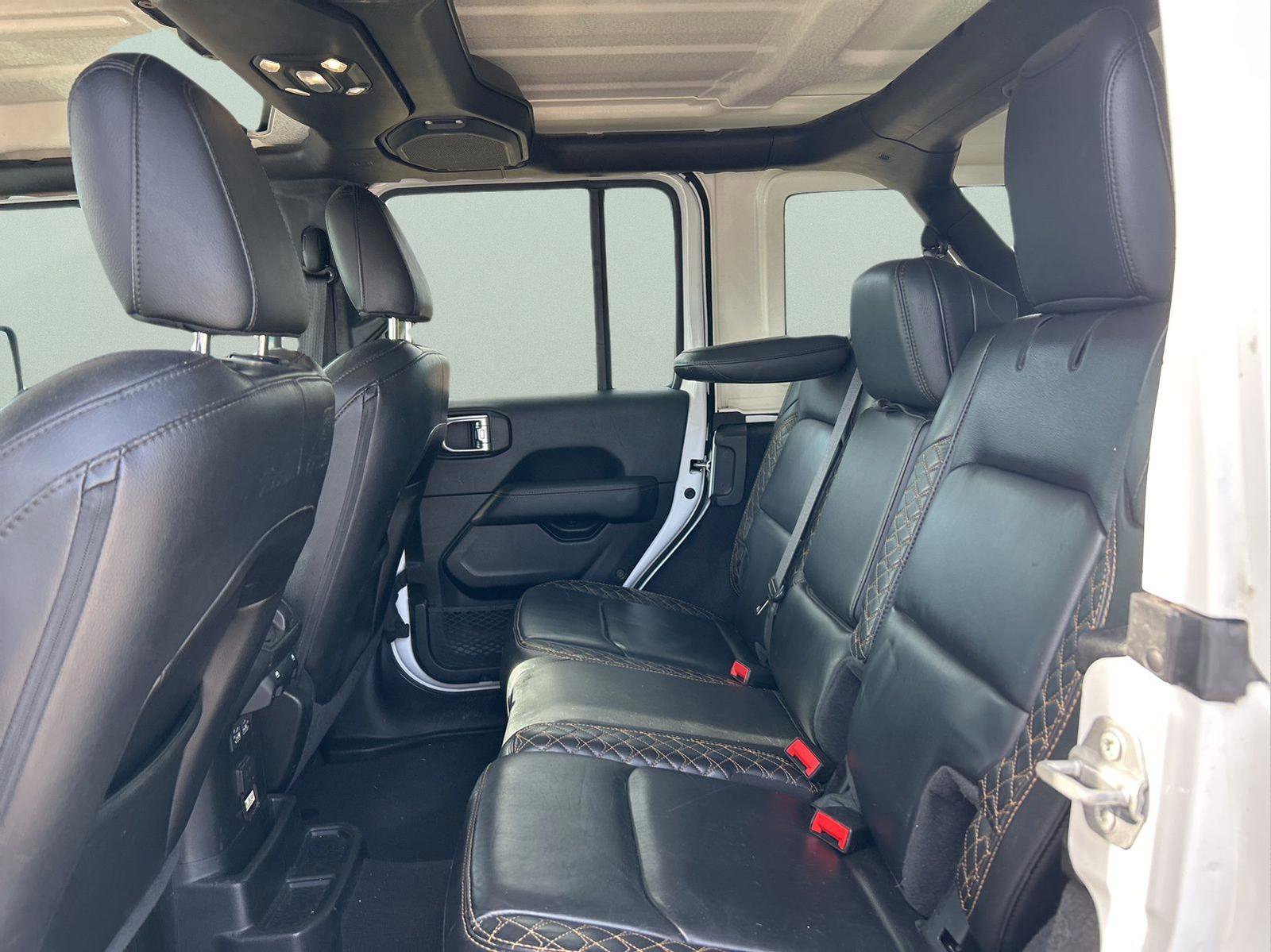 Certified 2021 Jeep Wrangler Unlimited Sahara image 28