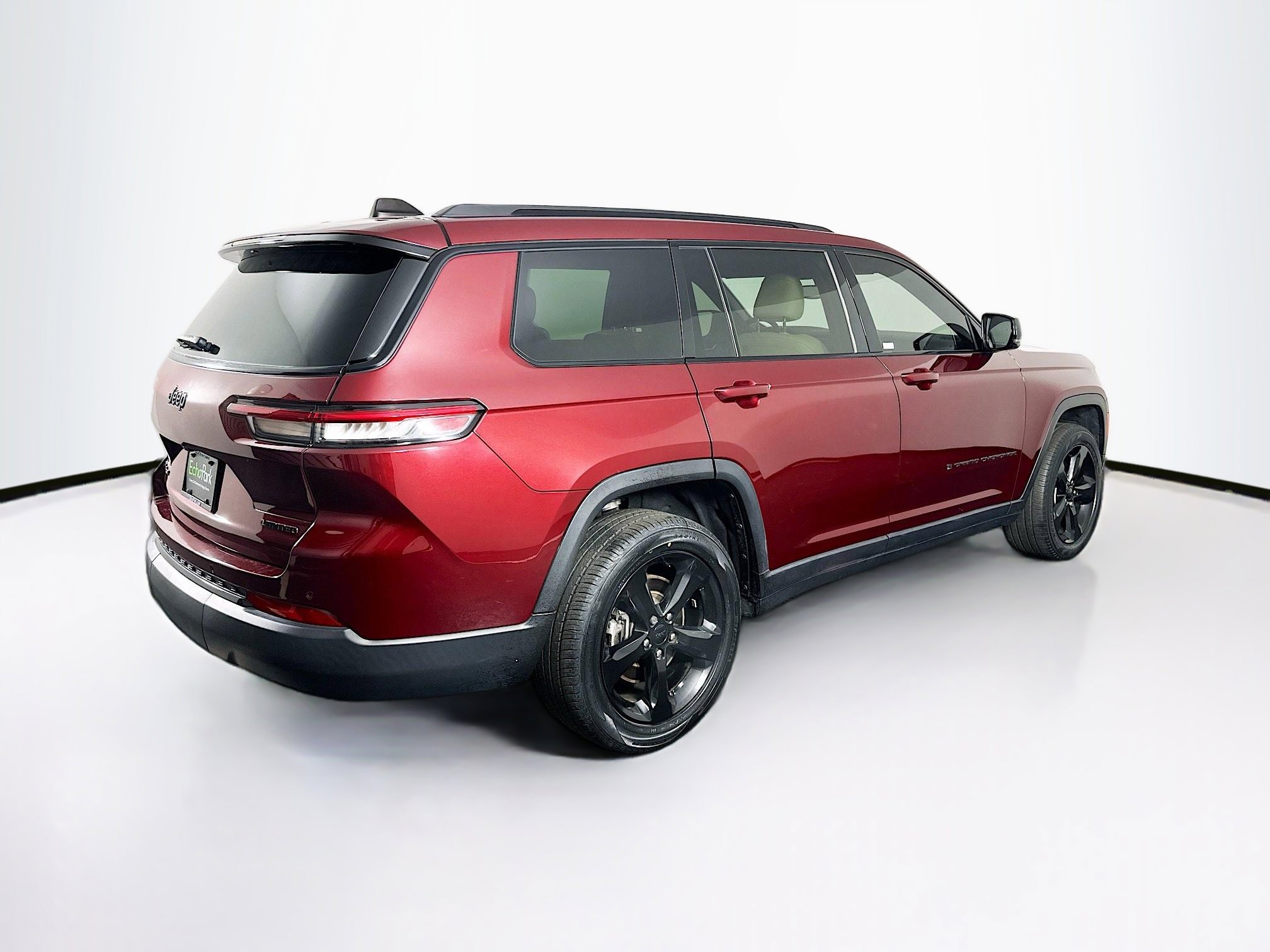 Used 2023 Jeep Grand Cherokee L Limited w/ Black Appearance Package image 9