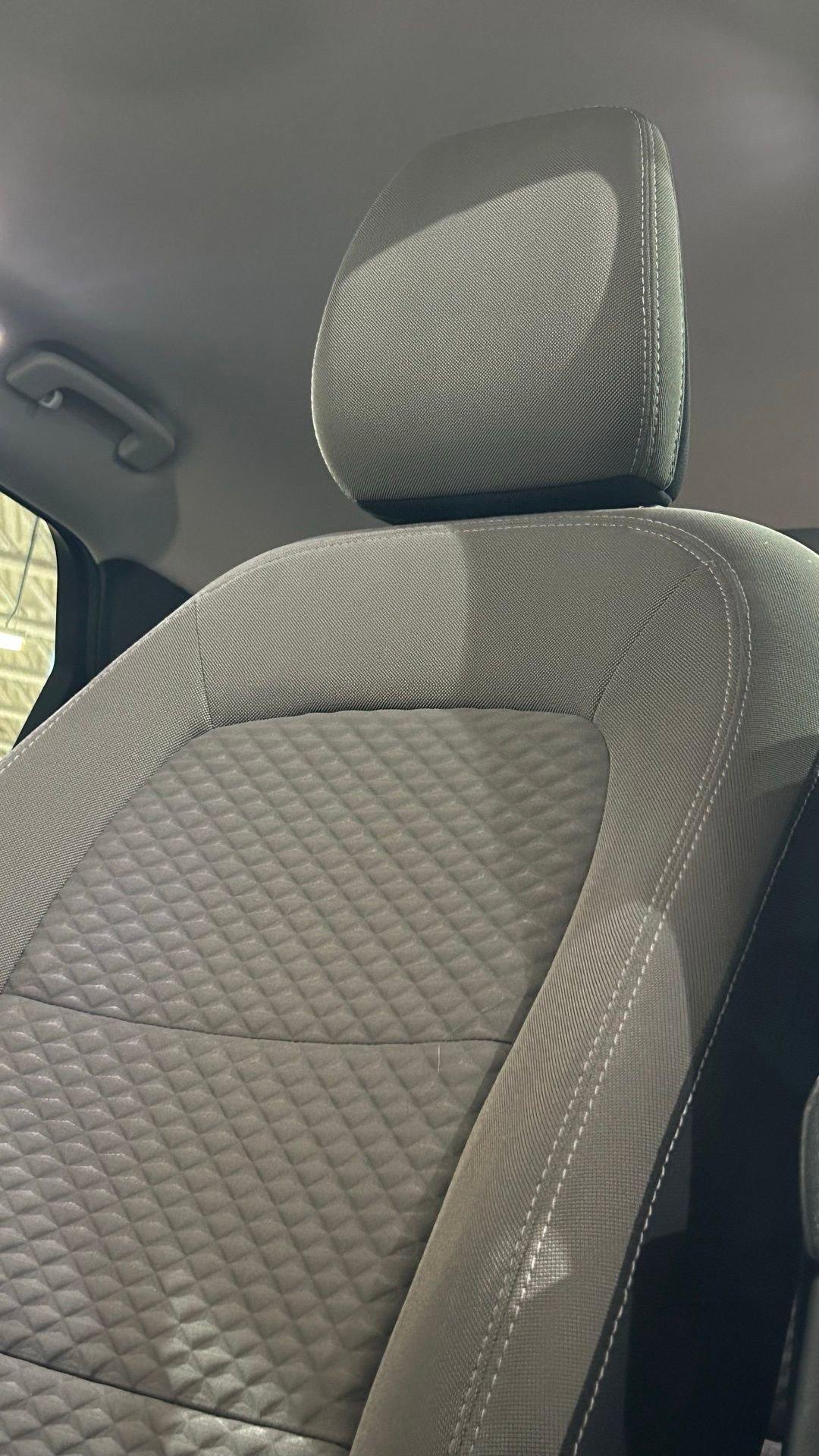 Used 2021 Ford Escape SE FWD image 36