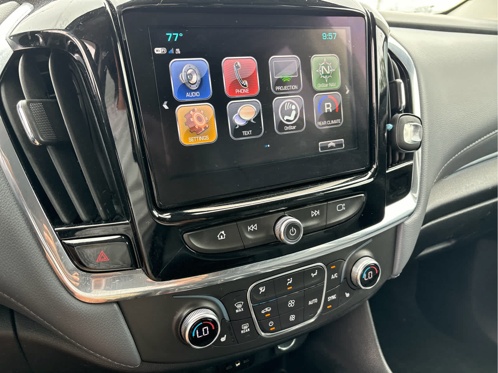 Certified 2019 Chevrolet Traverse LT w/ LPO, Floor Liner Package AWD/4WD image 10