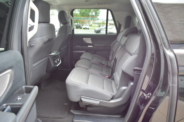 Used 2025 Ford Expedition Max Active AWD/4WD image 36