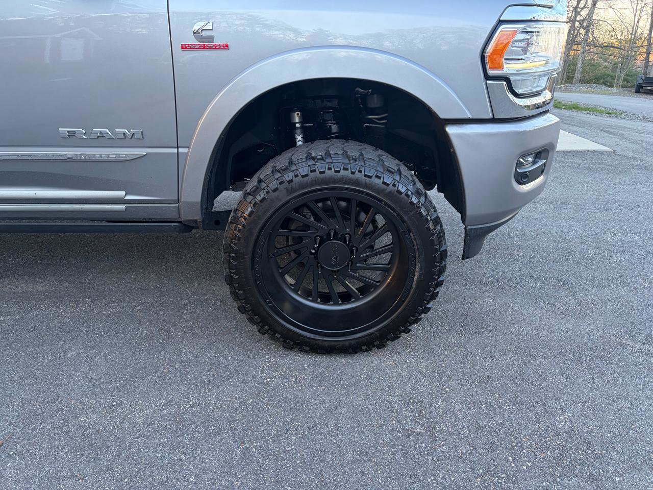 Used 2020 RAM 2500 Limited AWD/4WD image 19