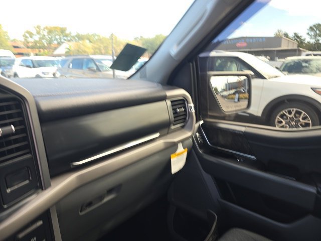 Used 2024 Ford F150 Lightning XLT AWD/4WD image 20