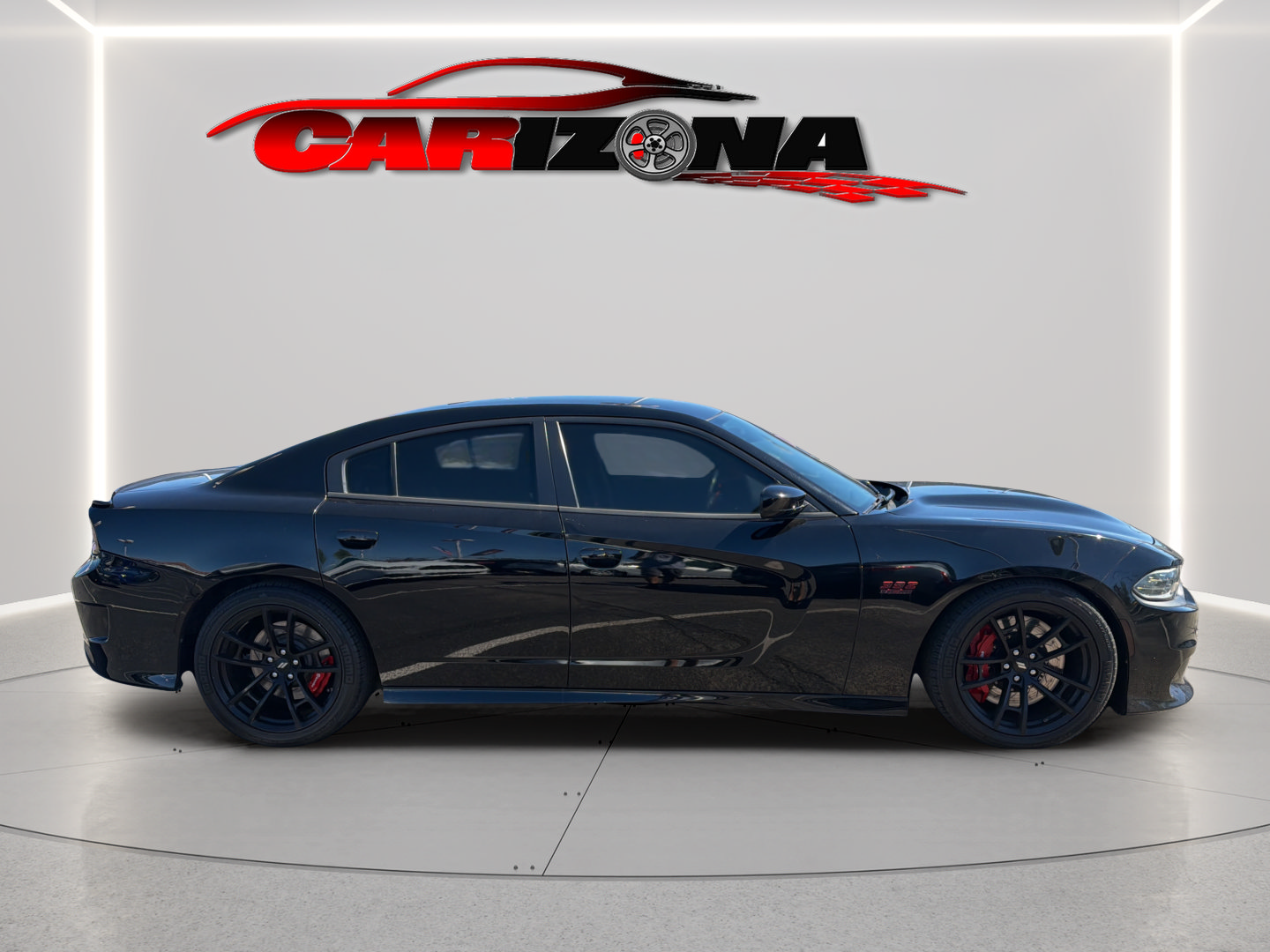 Used 2018 Dodge Charger R/T RWD image 4