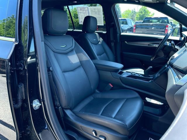 Used 2025 Cadillac XT6 Luxury AWD/4WD image 29