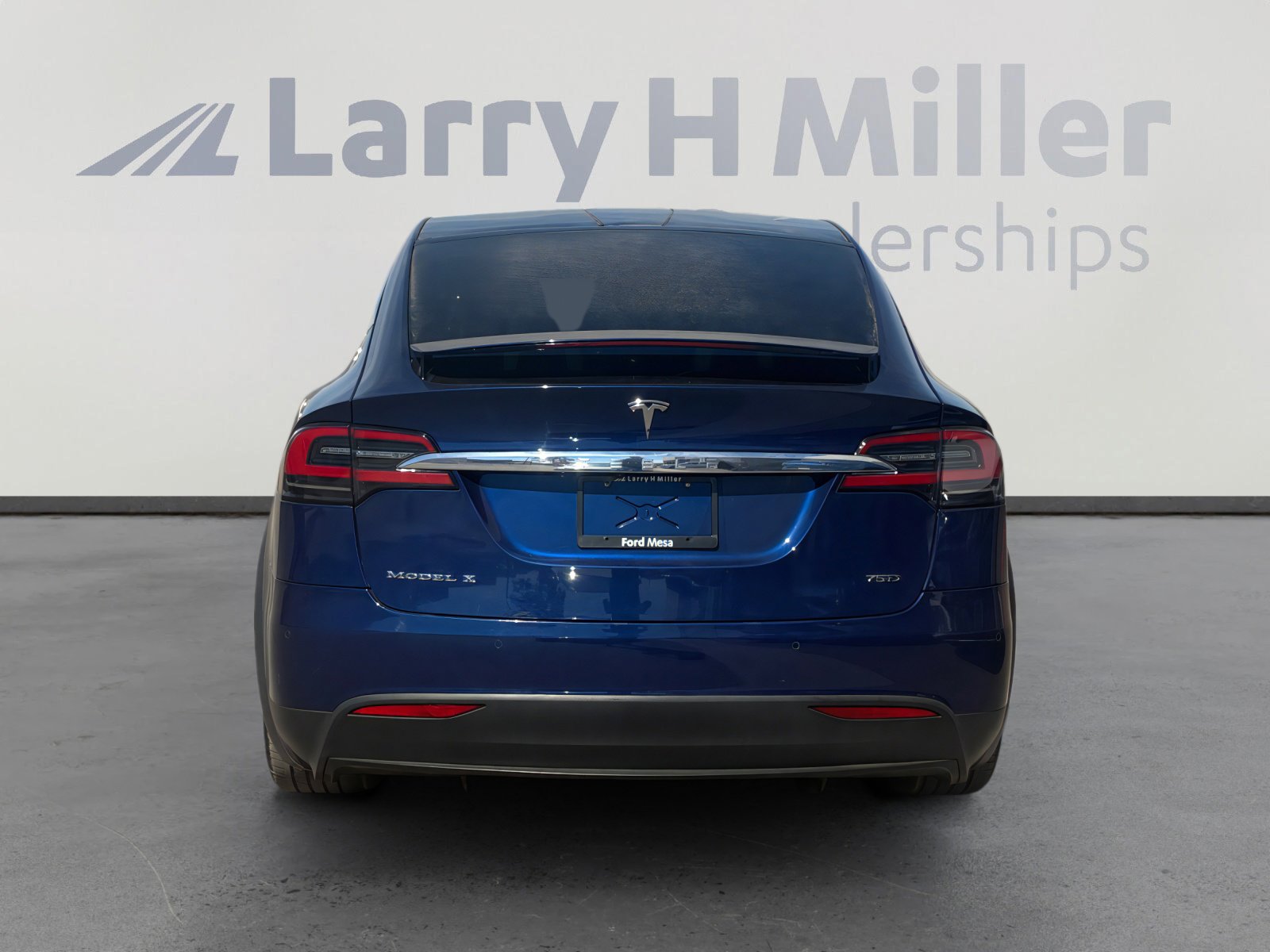 Used 2018 Tesla Model X 75D image 4