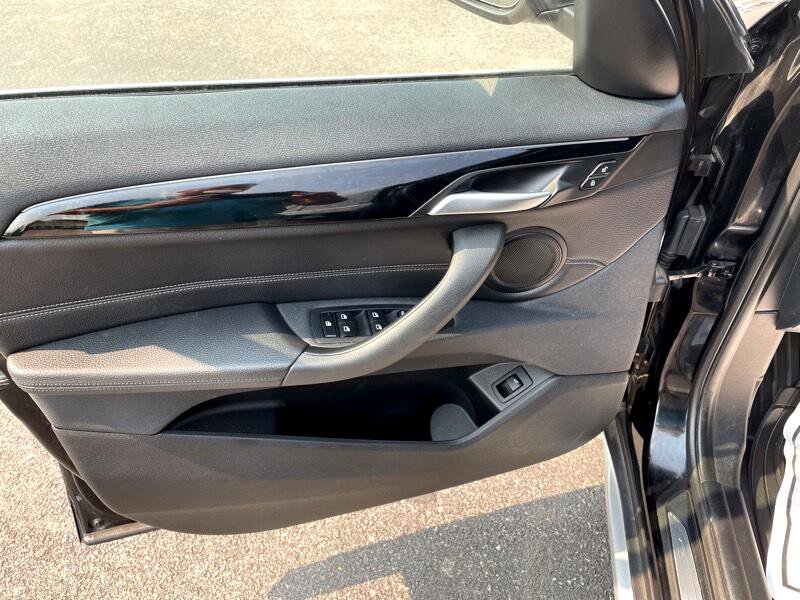 Used 2018 BMW X1 xDrive28i image 18