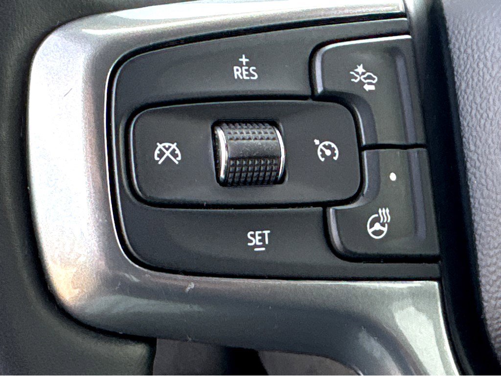 Used 2025 Chevrolet Silverado 1500 LT image 18