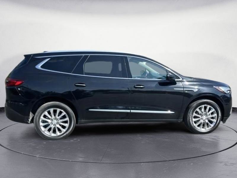 Used 2020 Buick Enclave Premium w/ Sun and Sites Package image 6