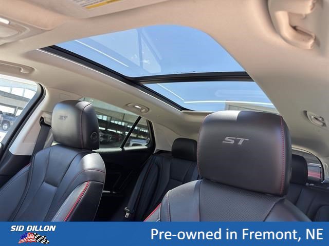 Used 2023 Buick Envision Essence w/ Sport Touring Package AWD/4WD image 14