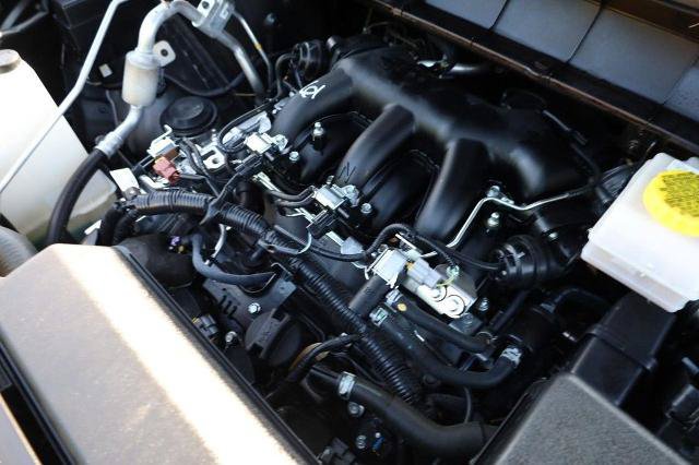 Certified 2025 Nissan Pathfinder Platinum FWD image 31