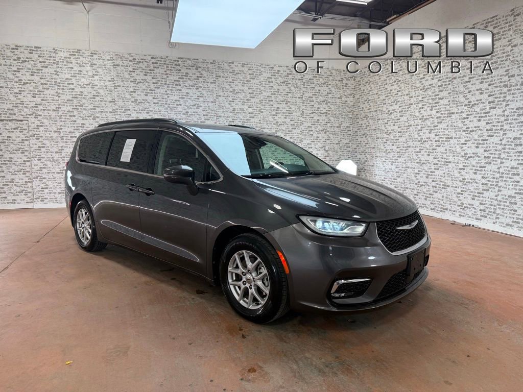 Used 2022 Chrysler Pacifica Touring-L