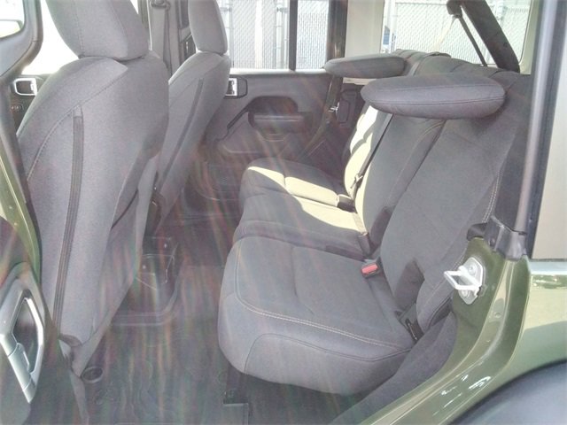 Used 2024 Jeep Wrangler Willys image 10