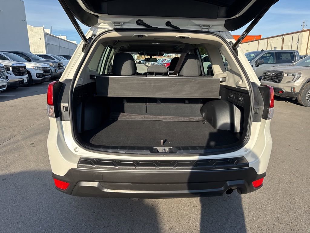 Used 2024 Subaru Forester Premium image 28