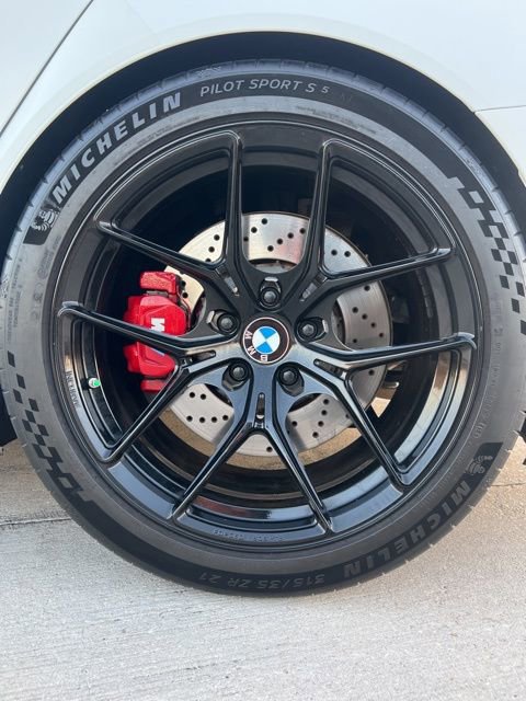 Used 2026 BMW M5 w/ Carbon Package image 28