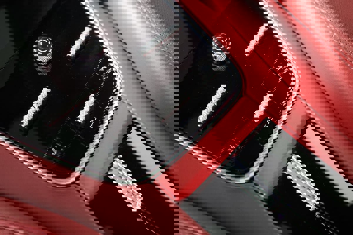 Used 2021 Porsche Panamera 4S w/ Premium Package image 24