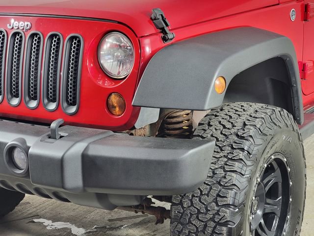 Used 2013 Jeep Wrangler Unlimited Sport image 9