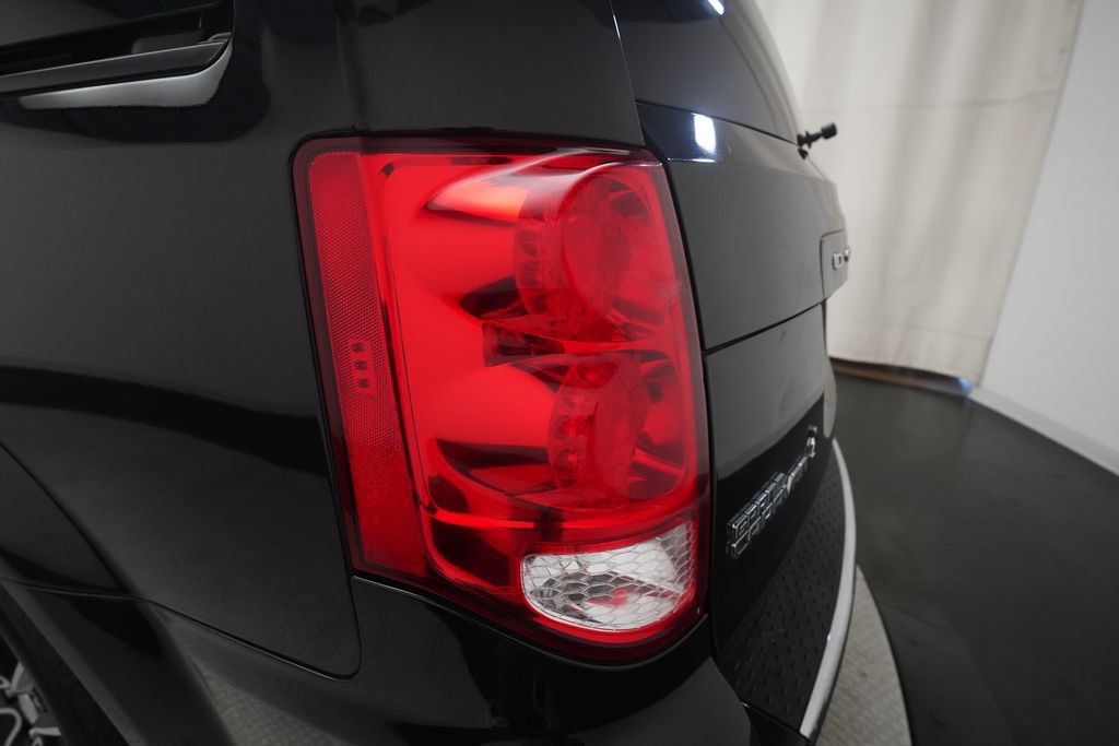 Used 2018 Dodge Grand Caravan GT FWD image 32
