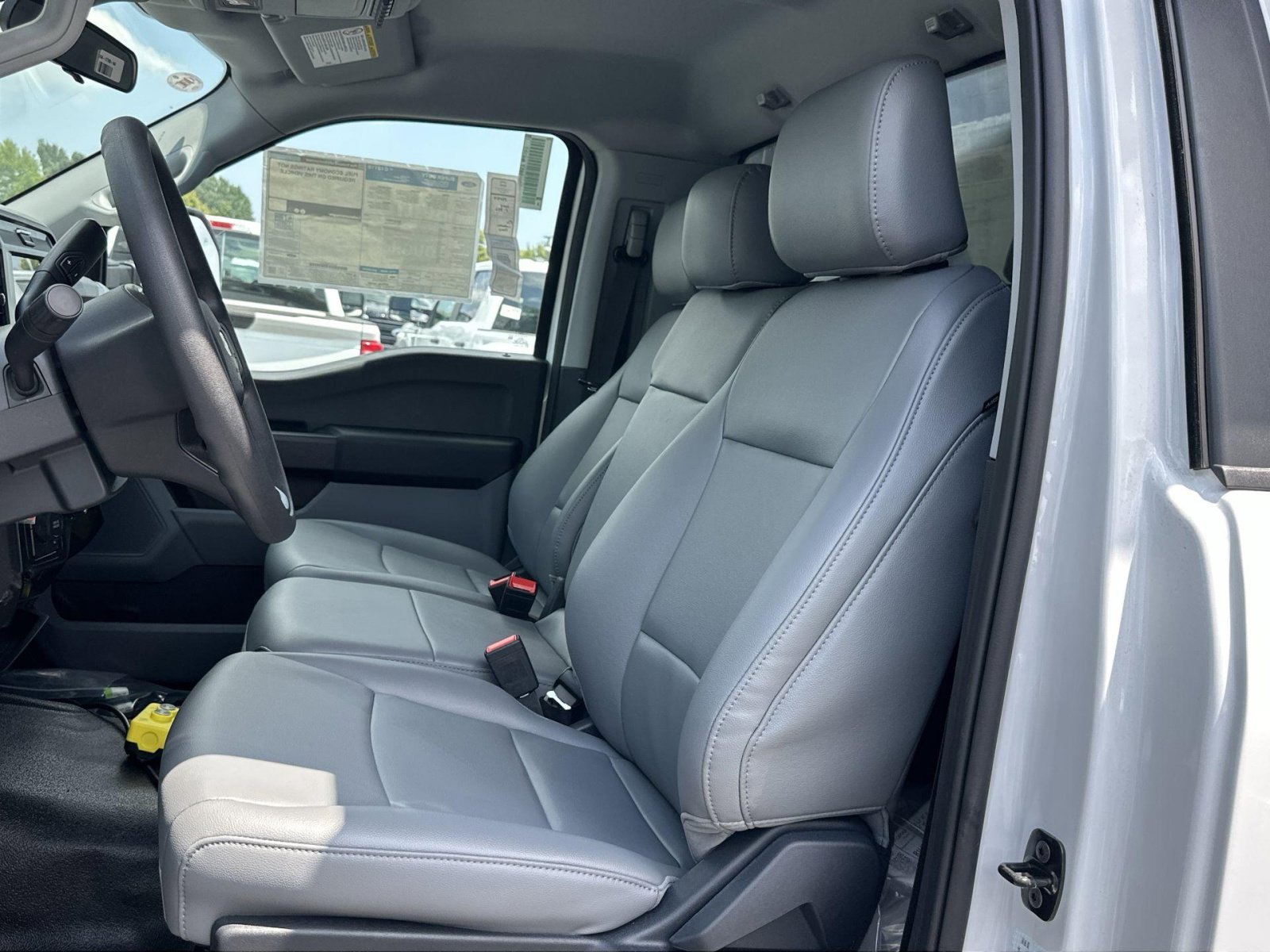 New 2025 Ford F550 4x4 Regular Cab Super Duty image 12