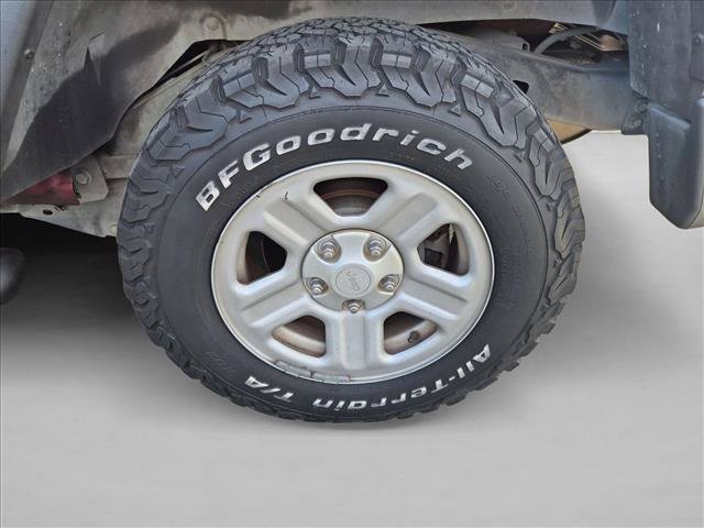 Used 2011 Jeep Wrangler Sport w/ Black Appearance Group AWD/4WD image 13