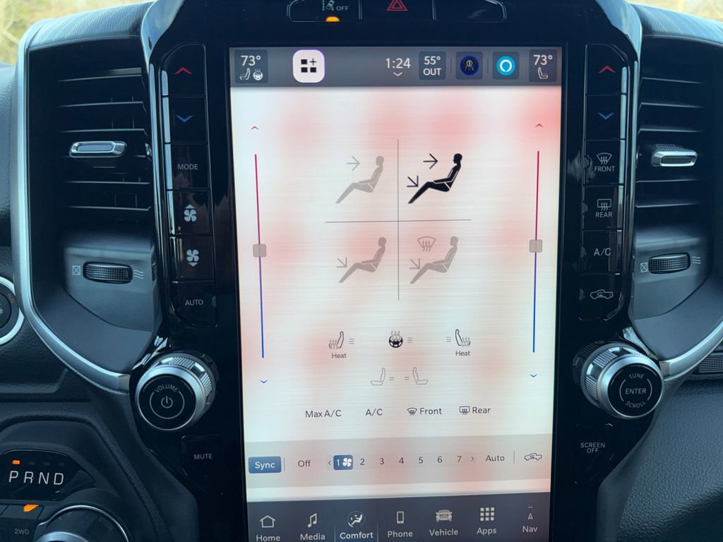 New 2026 RAM 1500 4x4 Crew Cab image 29