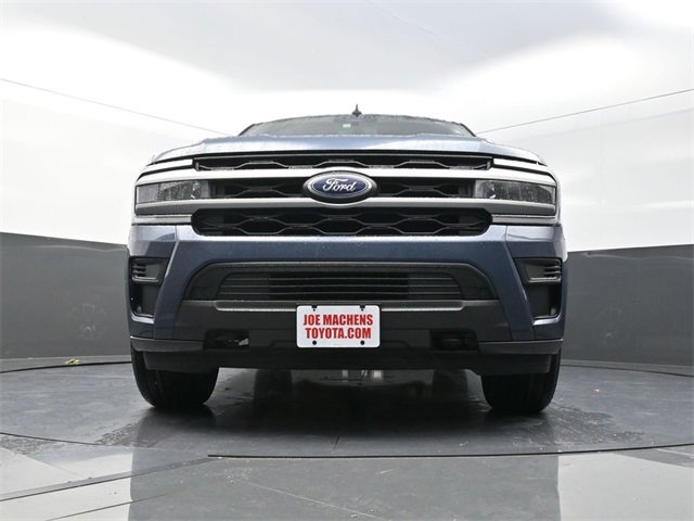 Used 2022 Ford Expedition XLT image 28