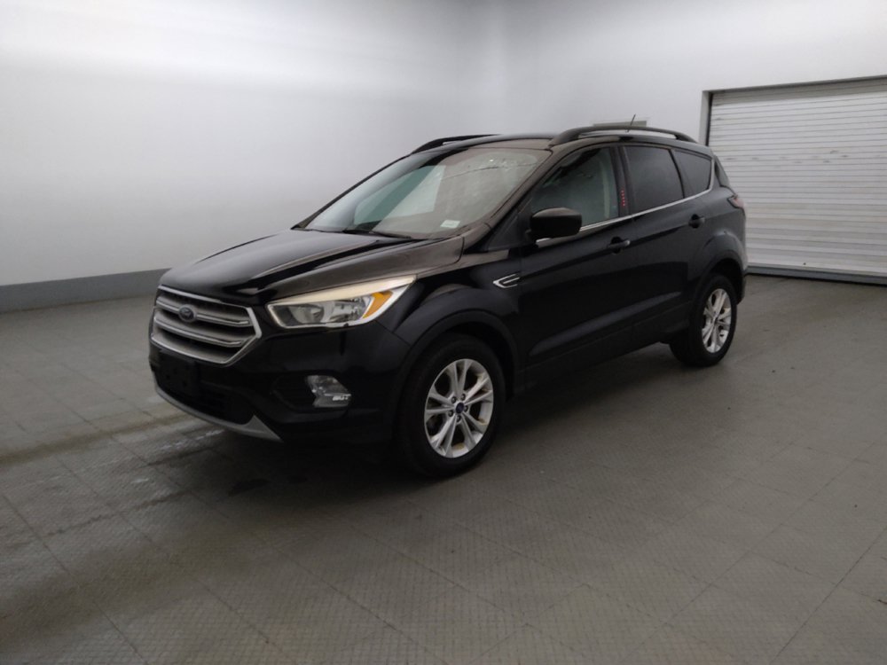 Used 2018 Ford Escape SE w/ SE Sync 3 Package AWD/4WD image 2