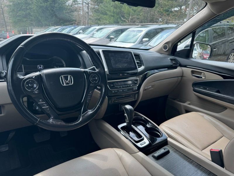 Used 2018 Honda Ridgeline RTL-E image 10