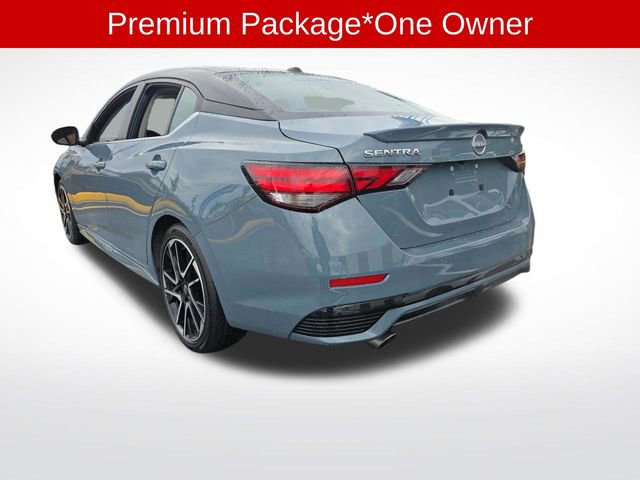 Used 2025 Nissan Sentra SR w/ SR Premium Package FWD image 2