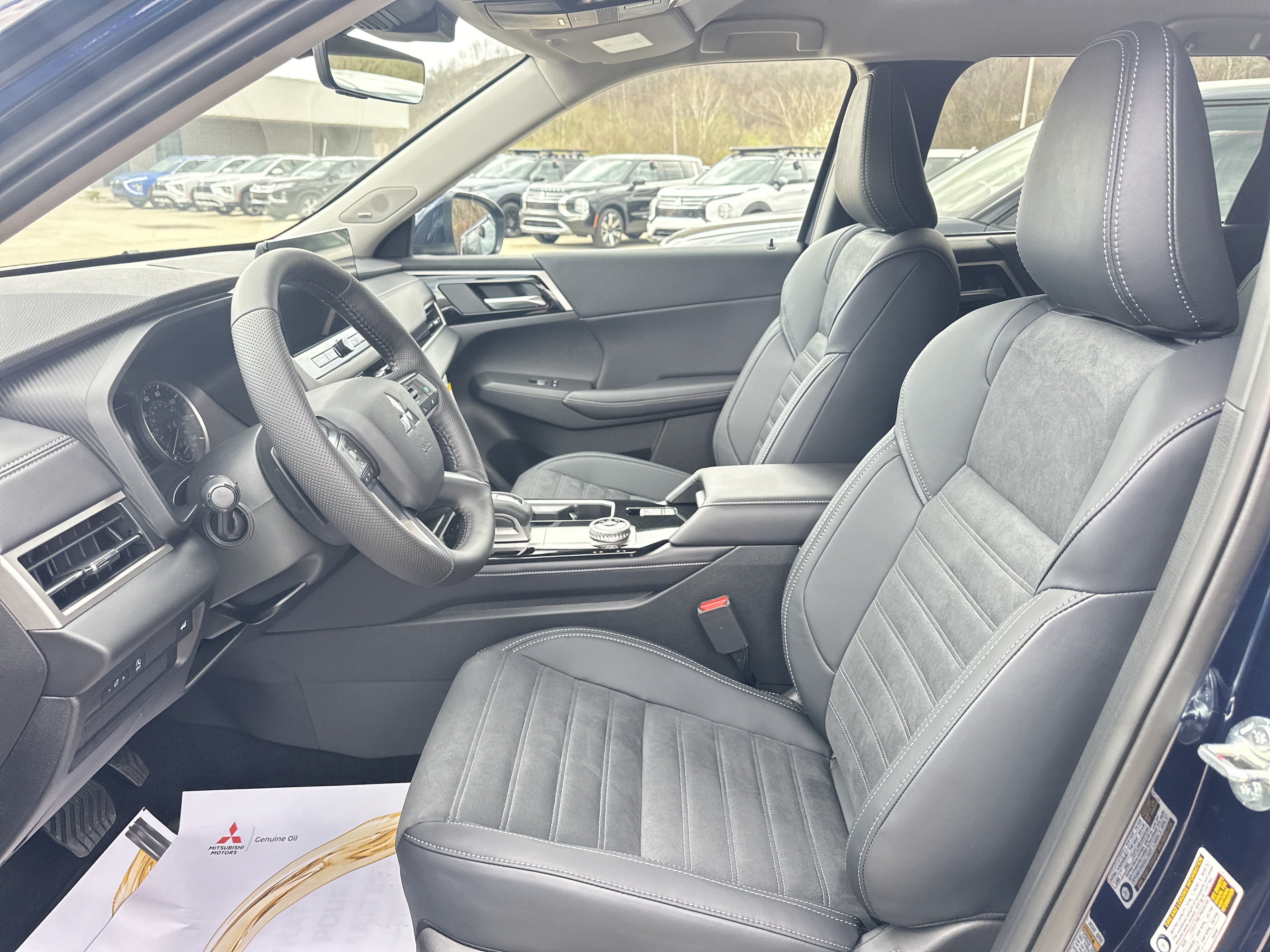 New 2026 Mitsubishi Outlander SE AWD/4WD image 18