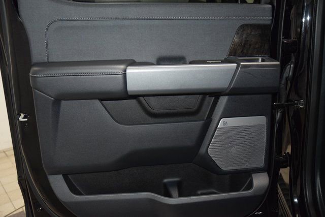 Used 2024 Ford F250 Lariat w/ Lariat Ultimate Package image 46