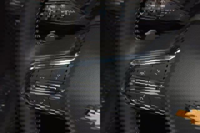 New 2026 Chevrolet Suburban Premier image 36