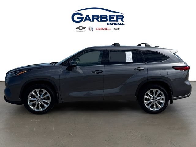 Used 2023 Toyota Highlander Limited AWD/4WD image 2