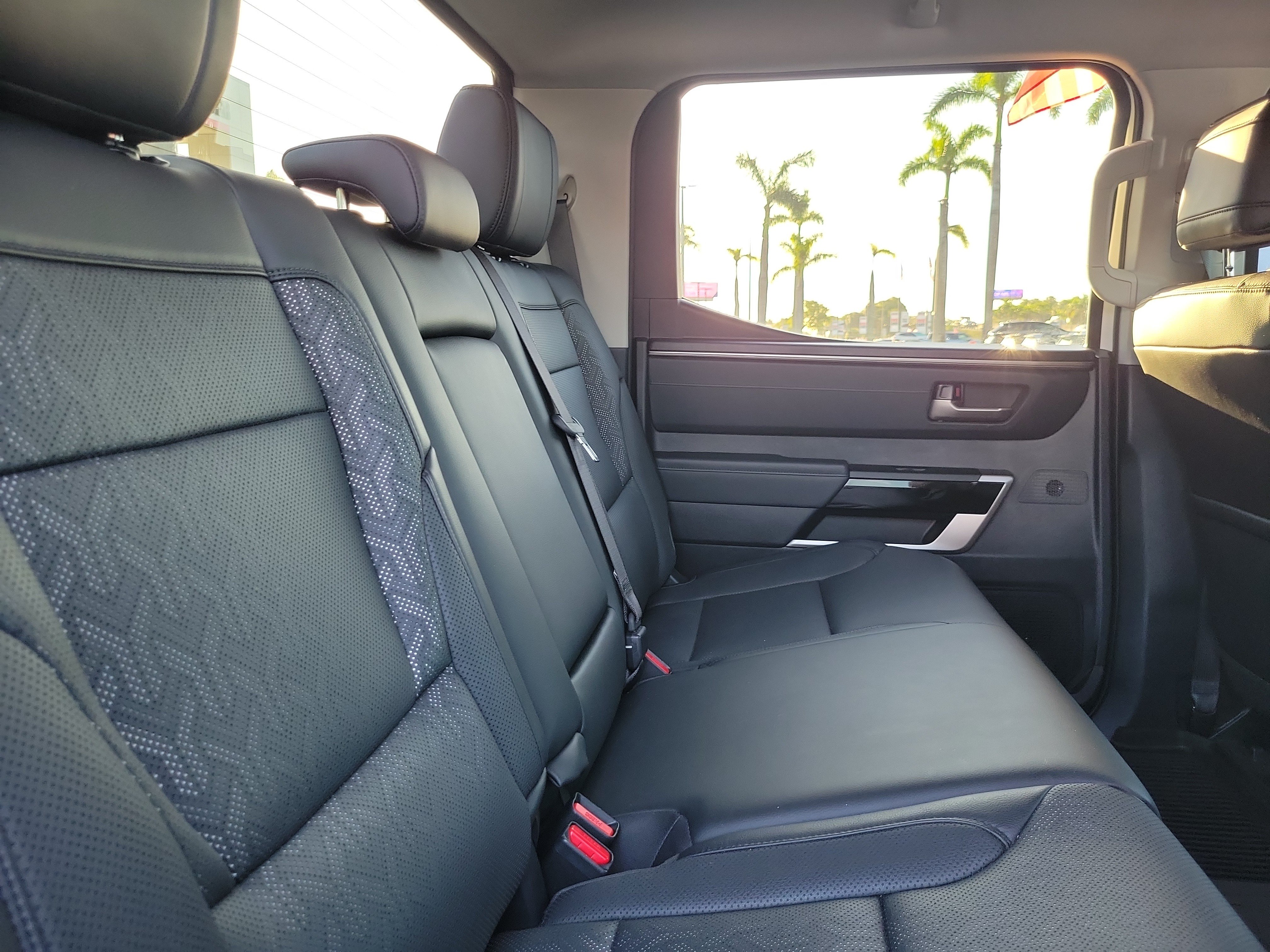 Used 2023 Toyota Tundra Limited AWD/4WD image 15