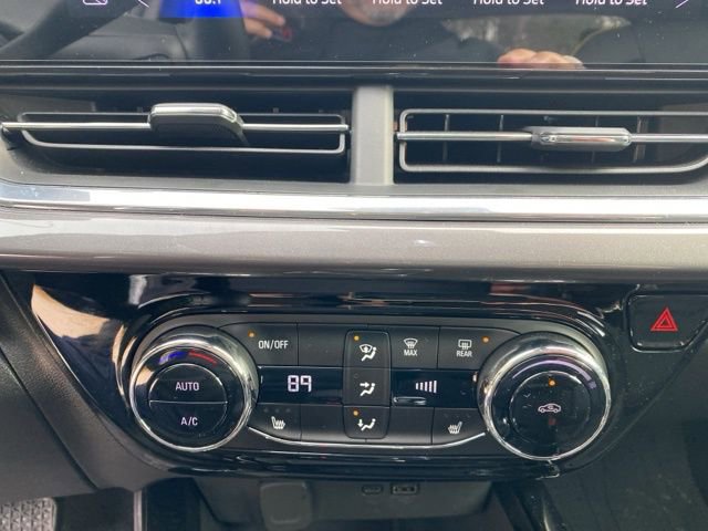 Used 2025 Chevrolet Trax ACTIV w/ Driver Confidence Package image 24