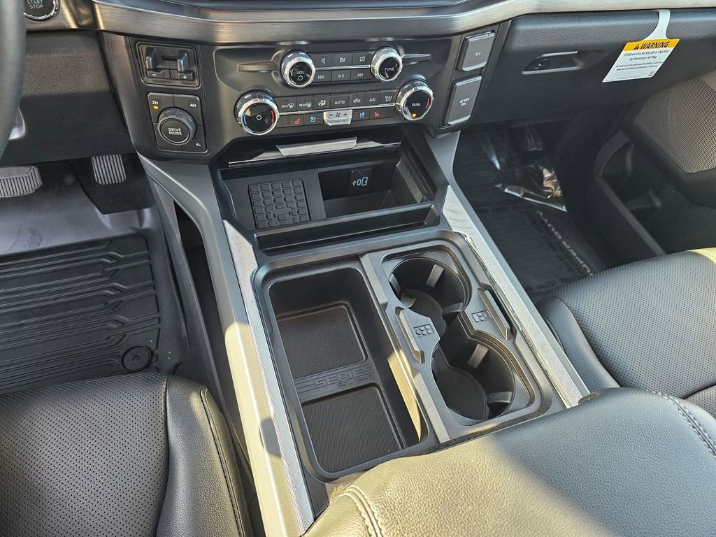 New 2024 Ford F550 4x4 Crew Cab Super Duty image 25