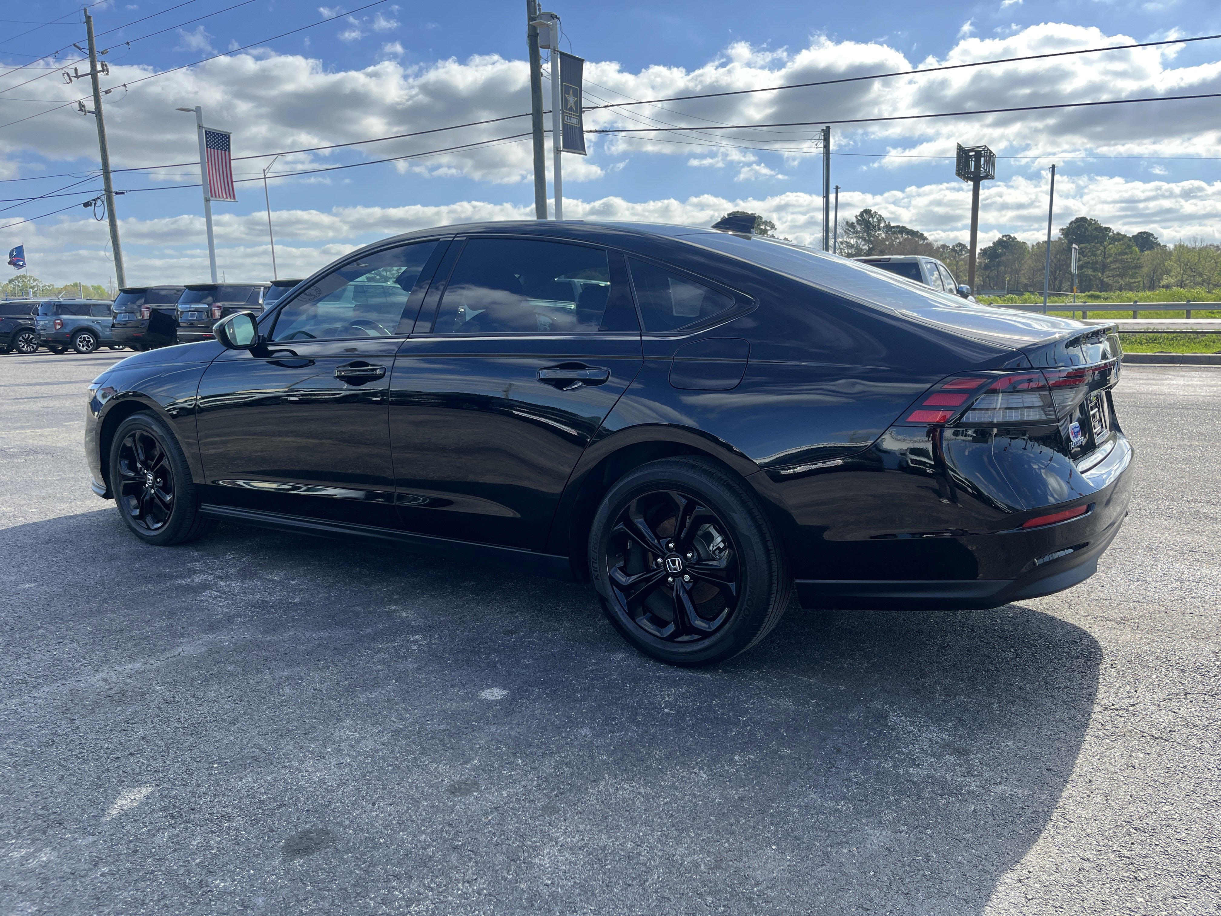 Used 2025 Honda Accord SE image 5