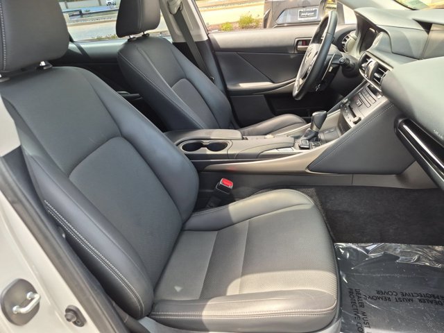 Used 2018 Lexus IS 300 w/ Comfort Package RWD image 30